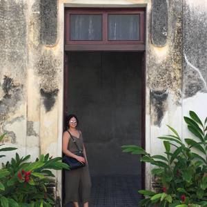 Meet your Posher, Estefania